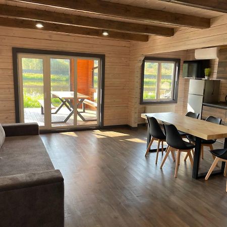 Guesthouse On The Lake With Bathhouse 70 Km From Kiev Makariv Exteriér fotografie