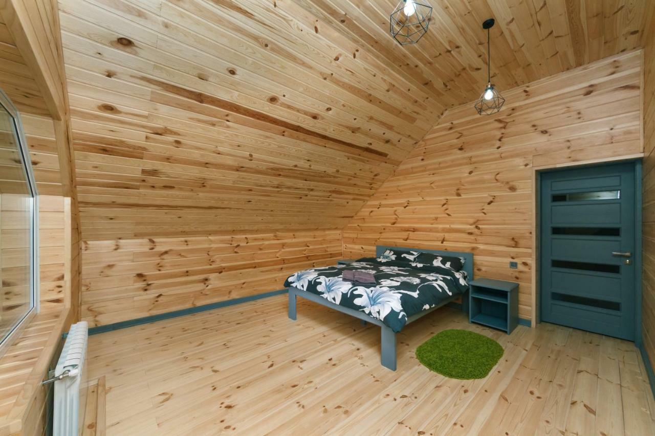 Guesthouse On The Lake With Bathhouse 70 Km From Kiev Makariv Exteriér fotografie