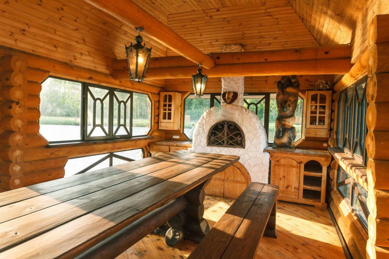 Guesthouse On The Lake With Bathhouse 70 Km From Kiev Makariv Exteriér fotografie