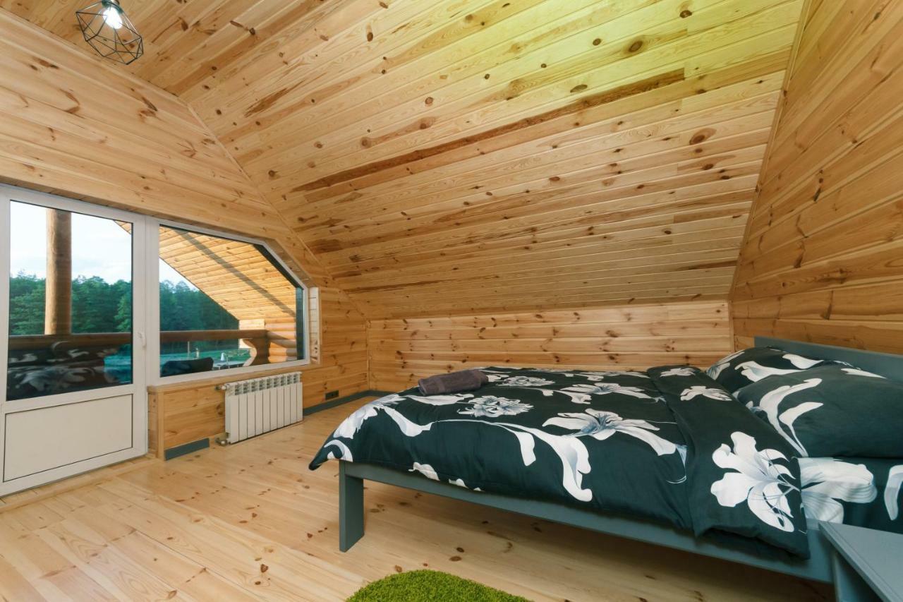 Guesthouse On The Lake With Bathhouse 70 Km From Kiev Makariv Exteriér fotografie