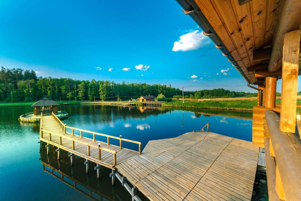 Guesthouse On The Lake With Bathhouse 70 Km From Kiev Makariv Exteriér fotografie