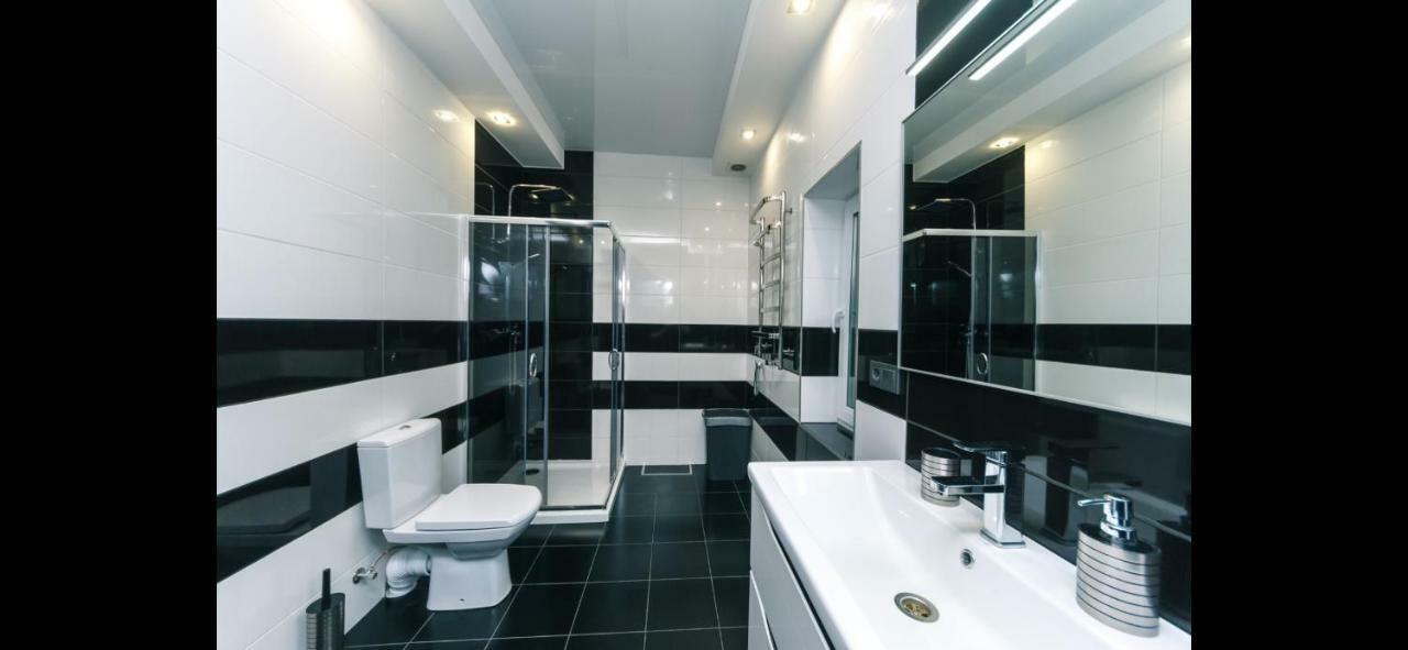 Guesthouse On The Lake With Bathhouse 70 Km From Kiev Makariv Exteriér fotografie